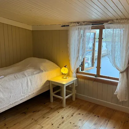 The Traditional Burekka 17 - Lofoten Ferienhaus *