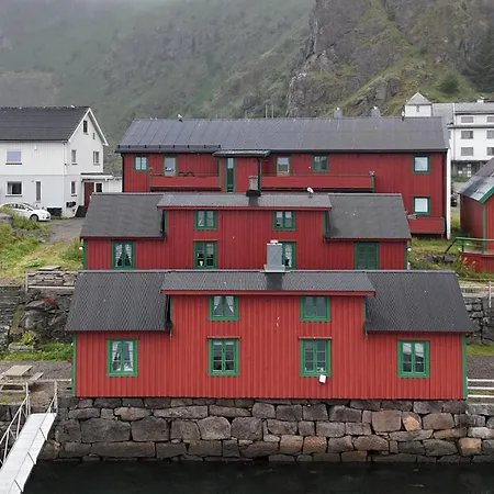 The Traditional Burekka 17 - Lofoten Ferienhaus Stamsund