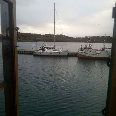 בית נופש The Traditional Burekka 17 - Lofoten סטמסונד